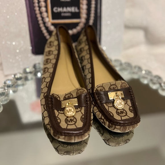 Michael Kors Brown Moccasin  canvas and leather Flats  women size 6M - Picture 1 of 9